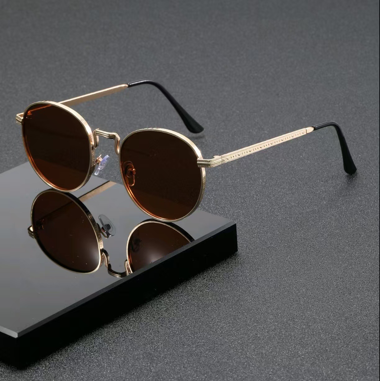 Fashion Classic Round Sunglass - Vintage Fashion Ai ulasan dan harga