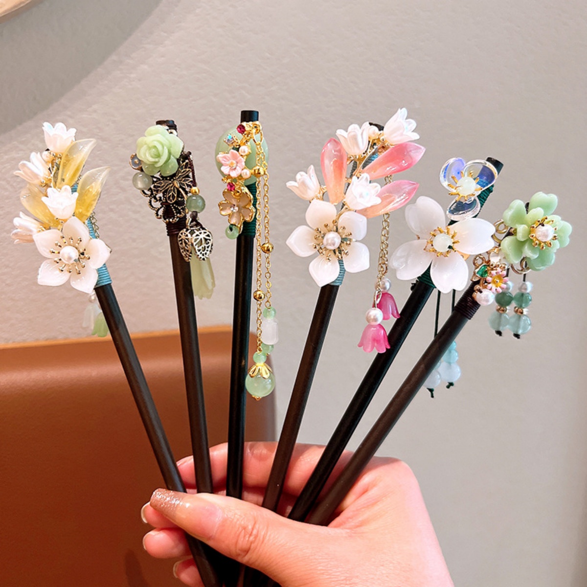 Exquisite Flower Tassel Wooden - Vintage Fashion Ai ulasan dan harga